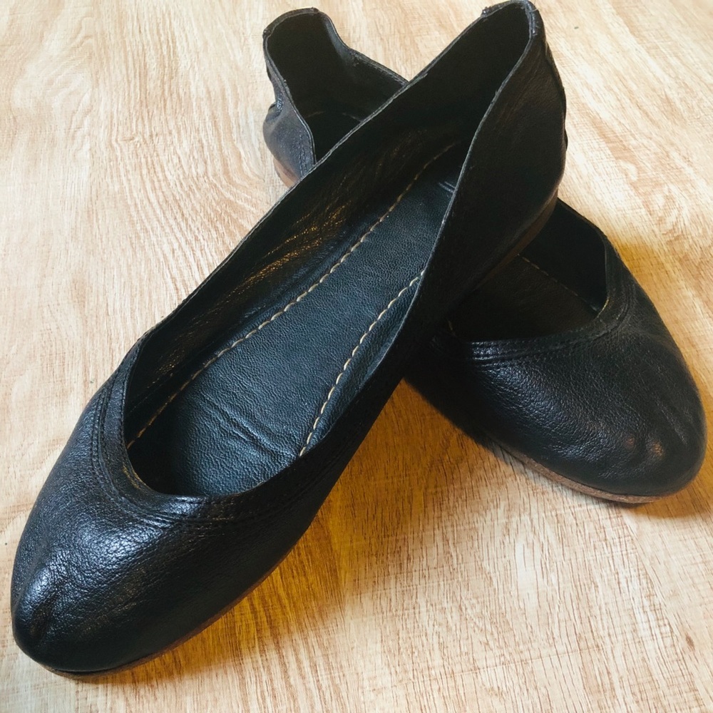 Frye Carson ballet flats, leather, size 10